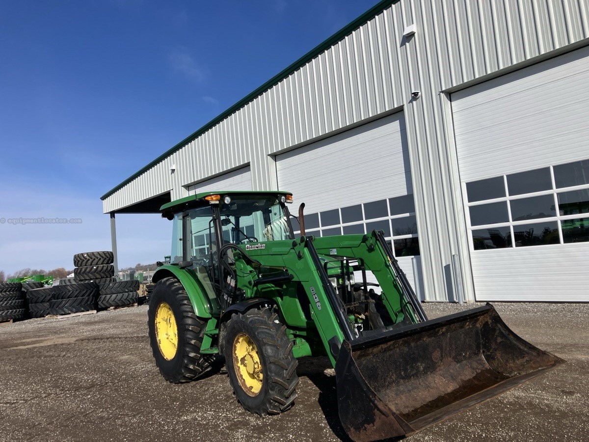 2012 John Deere 5075M Image 3