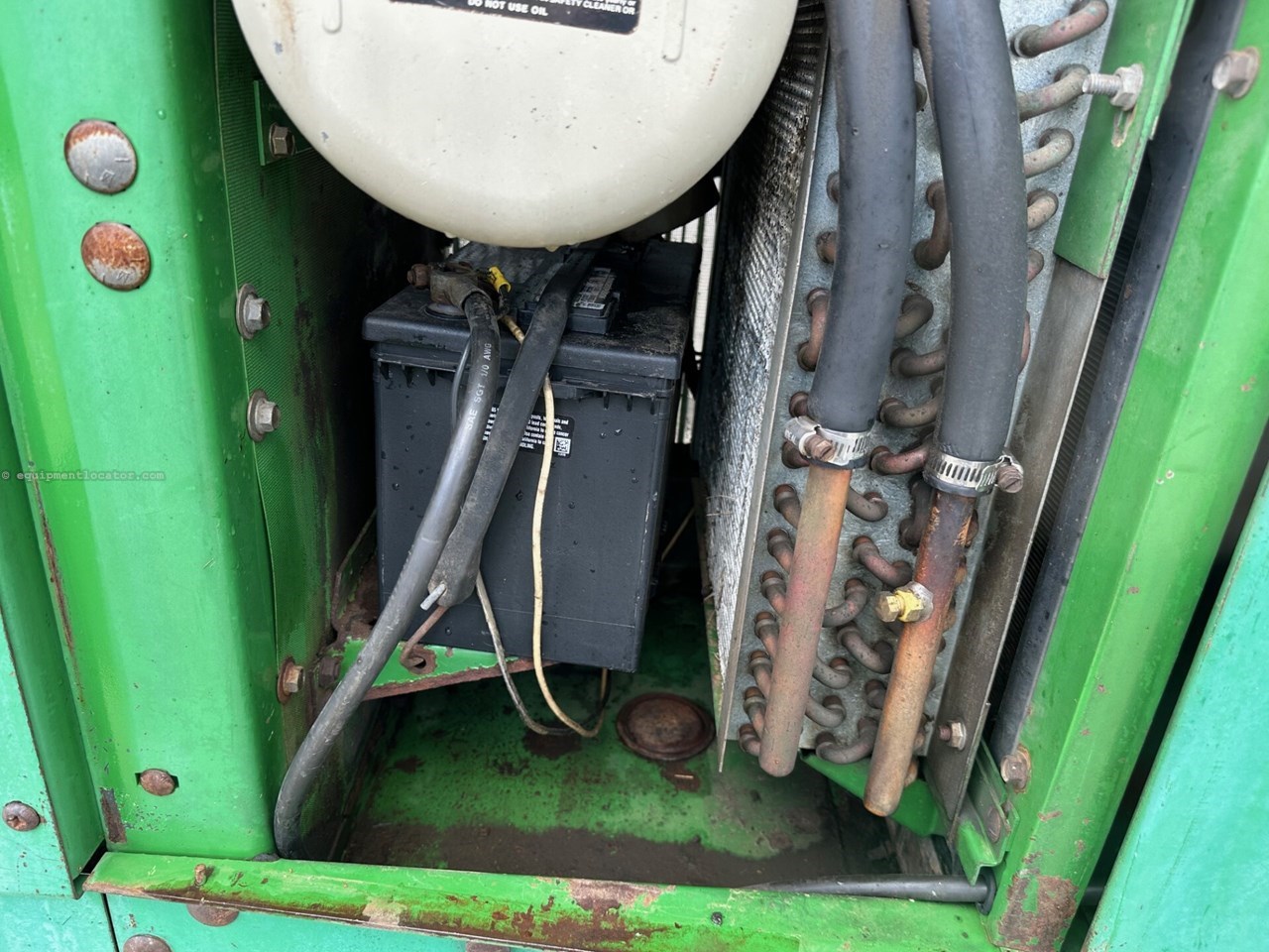 1996 John Deere 6500 Image 10