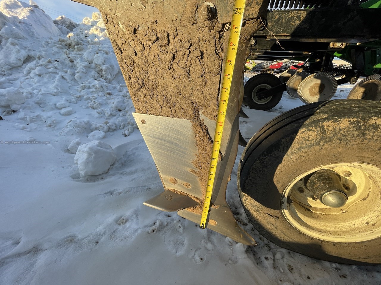 2016 Unverferth 122 Image 10