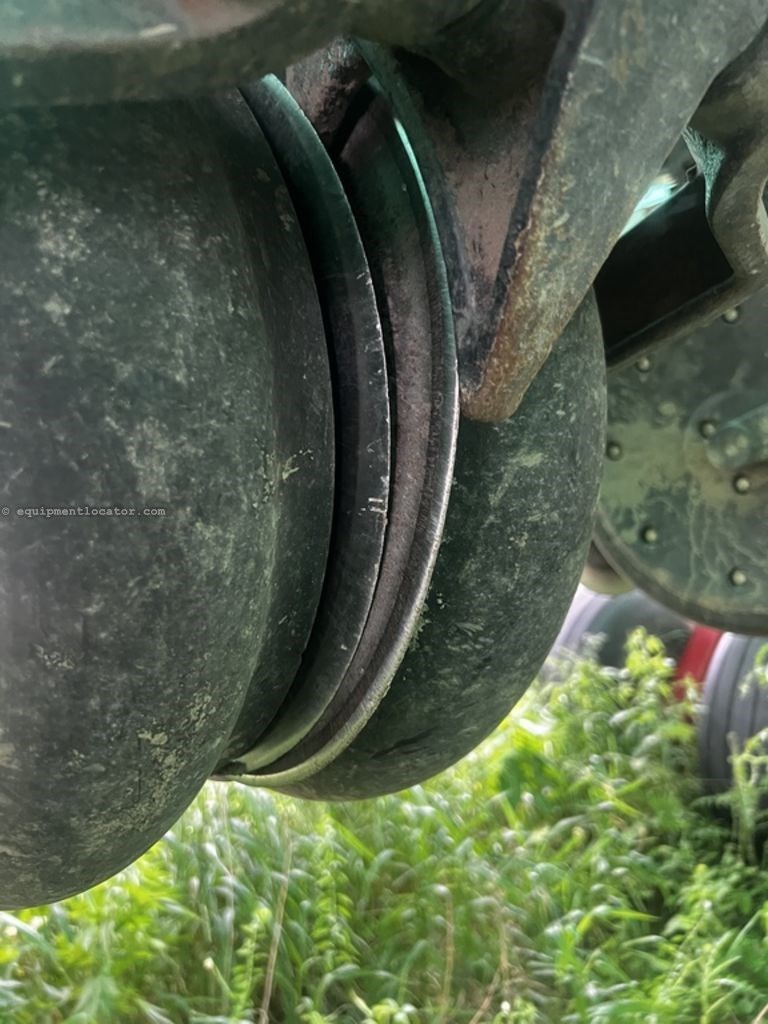 2016 Case IH 1245 Pivot-Transport 16R 30 Image 3