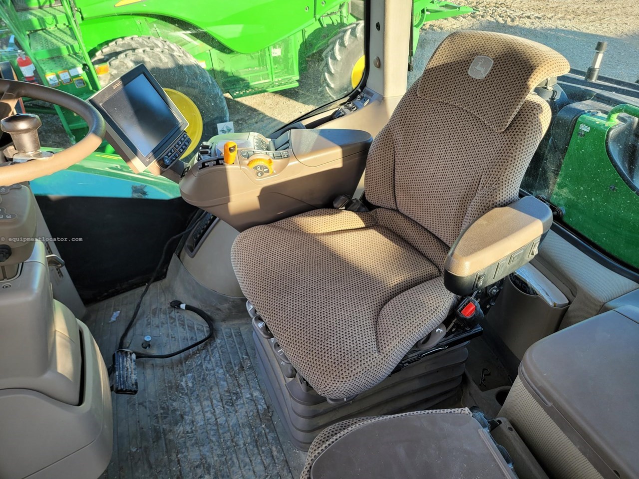 2020 John Deere 9520R Image 11