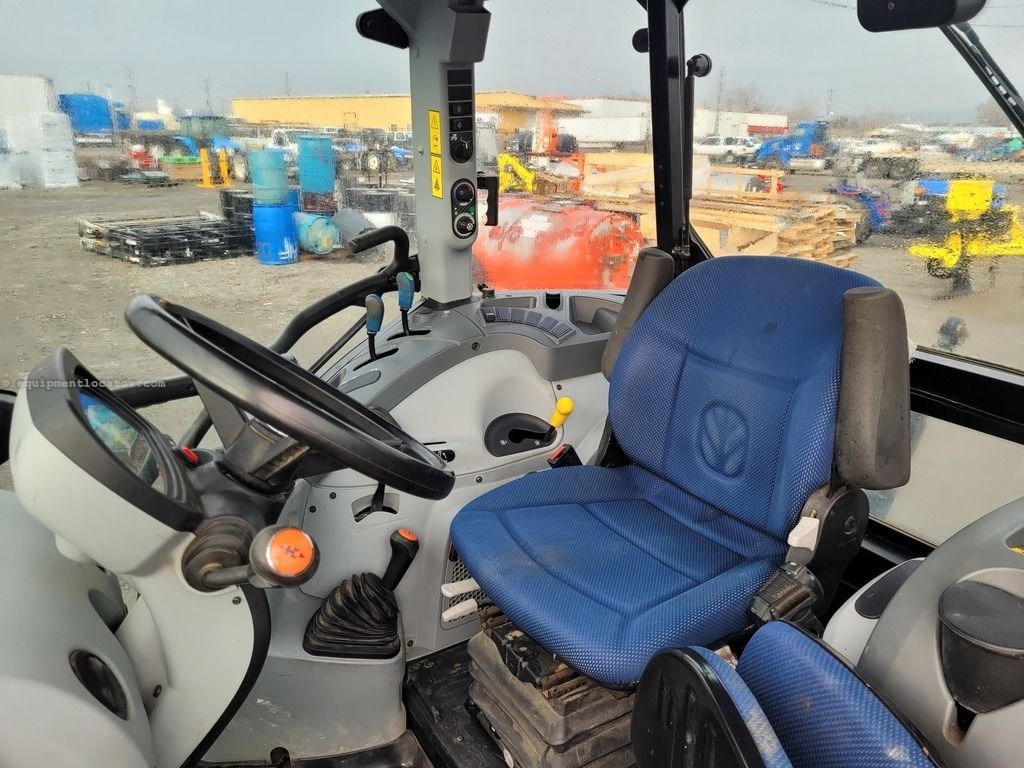 2020 New Holland PowerStar™ T4 Series .75 Image 4