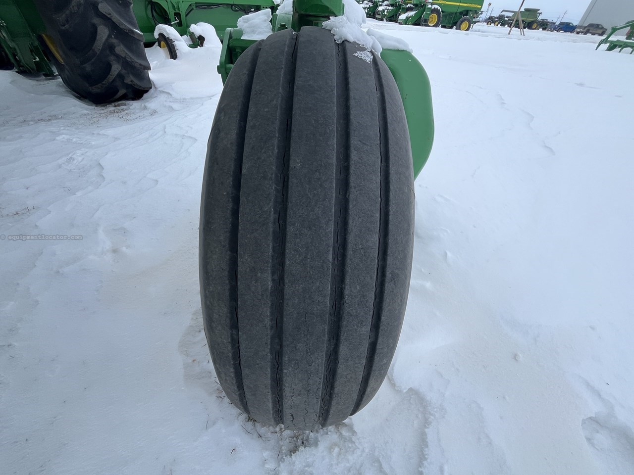 2014 John Deere W235 Draper Image 20