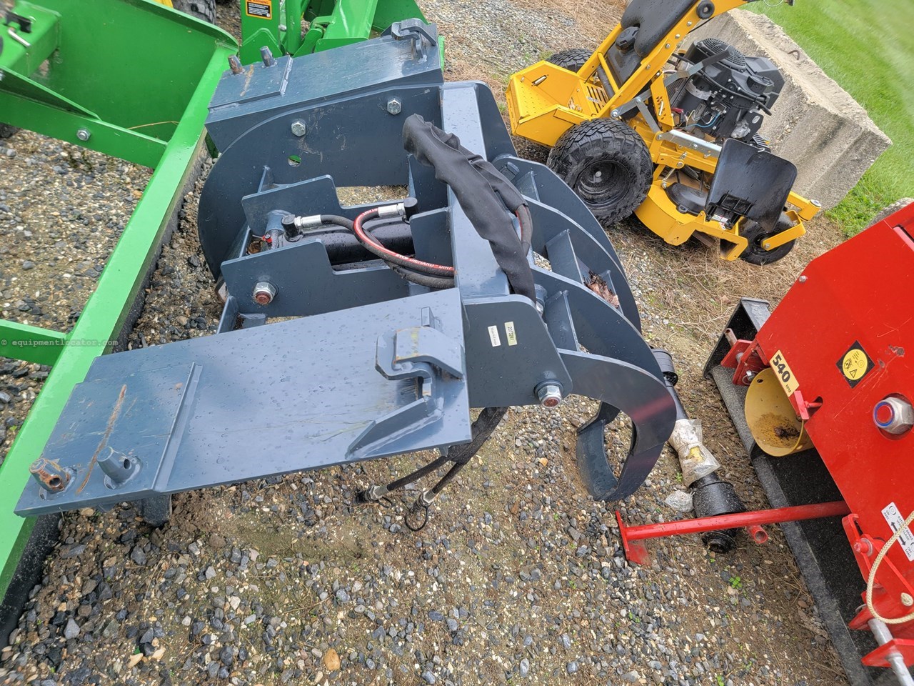 2022 Frost Frostbite Grapple Image 1