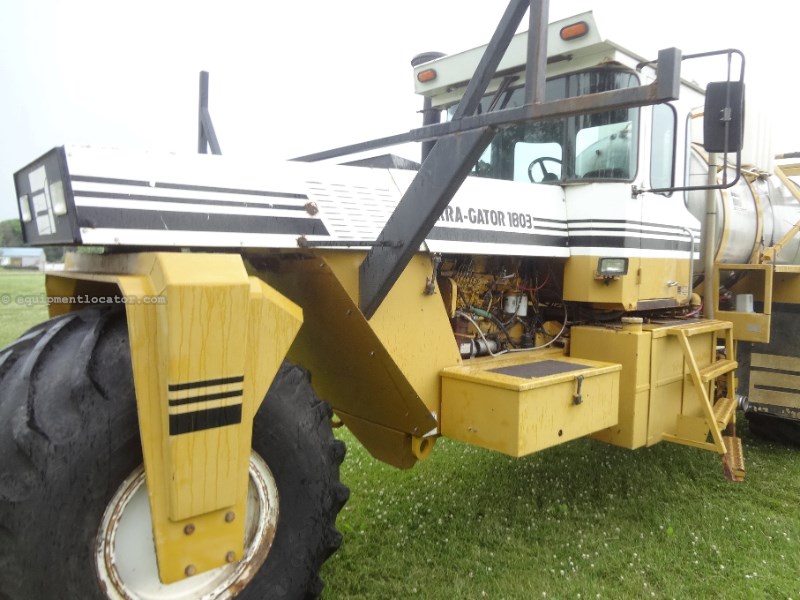 1996 Terra-Gator 1803 Image 10