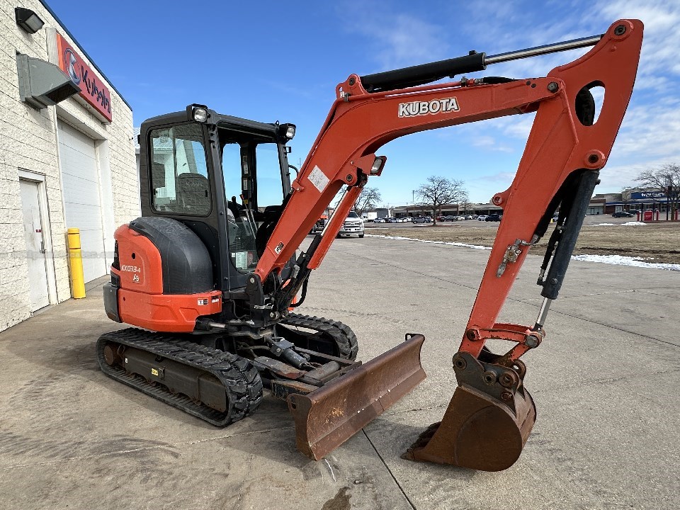 2017 Kubota KX033-4 Image 10