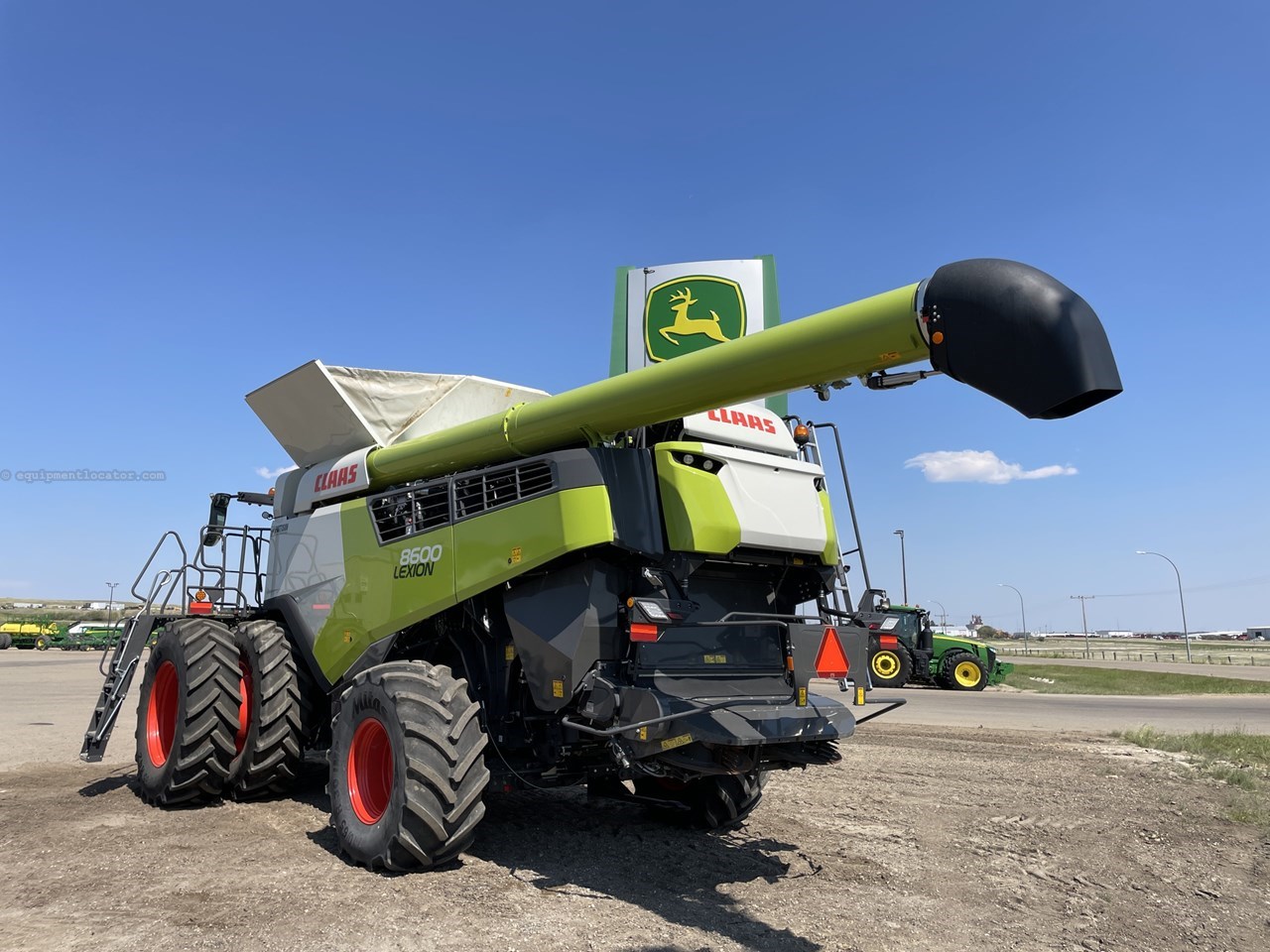 2024 CLAAS 8600 Image 2