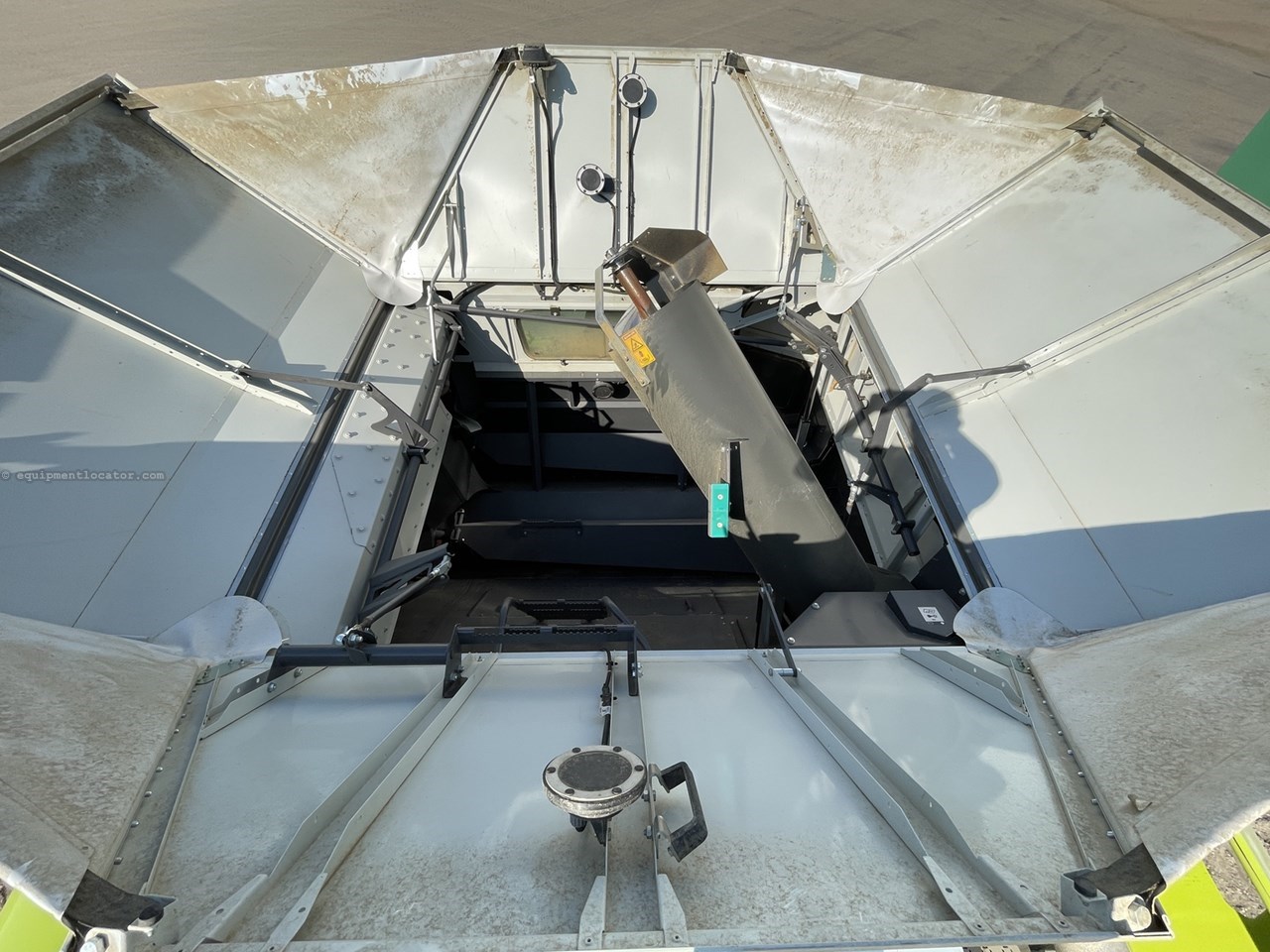 2024 CLAAS 8600 Image 33