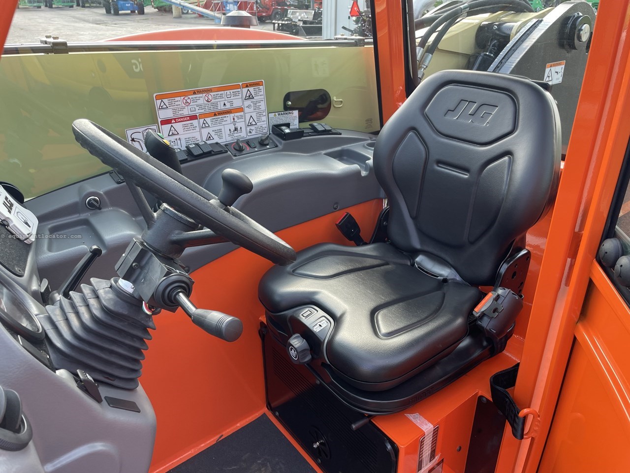 2025 JLG G5-18A Image 10