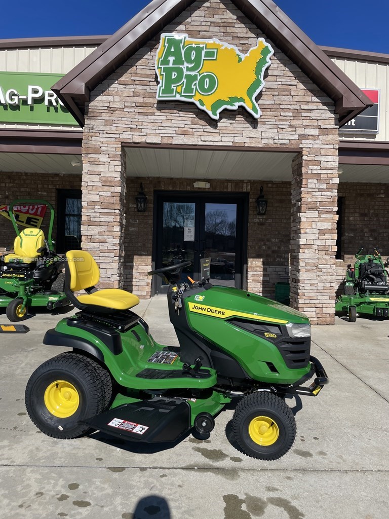2025 John Deere S130 Image 1