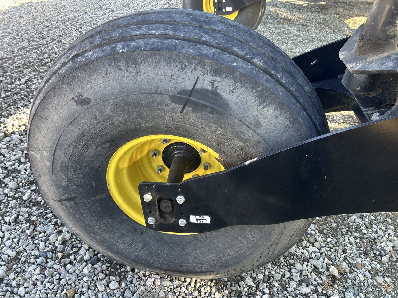 2023 John Deere W170 Image 33