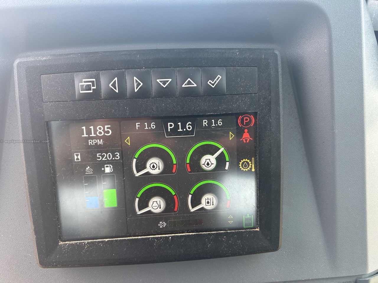 2024 John Deere 750L LGP Image 23