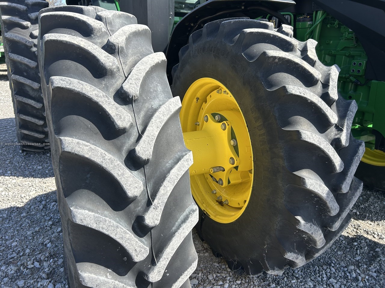 2023 John Deere 8R 280 Image 10