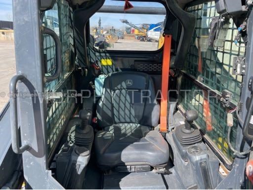 2024 John Deere 317G Image 10