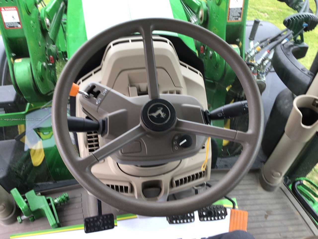 2023 John Deere 6R 155 Image 10