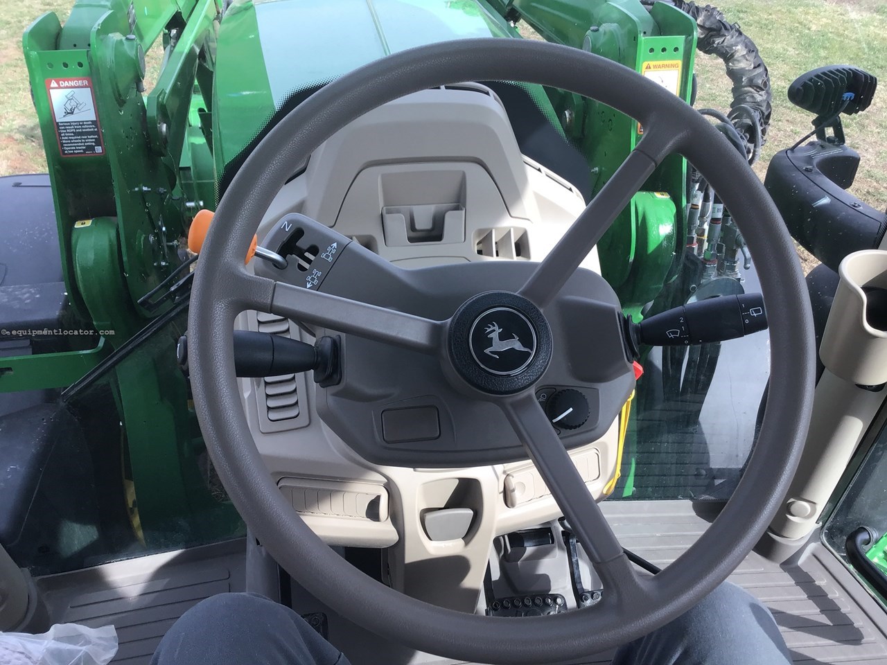 2024 John Deere 6R 175 Image 10
