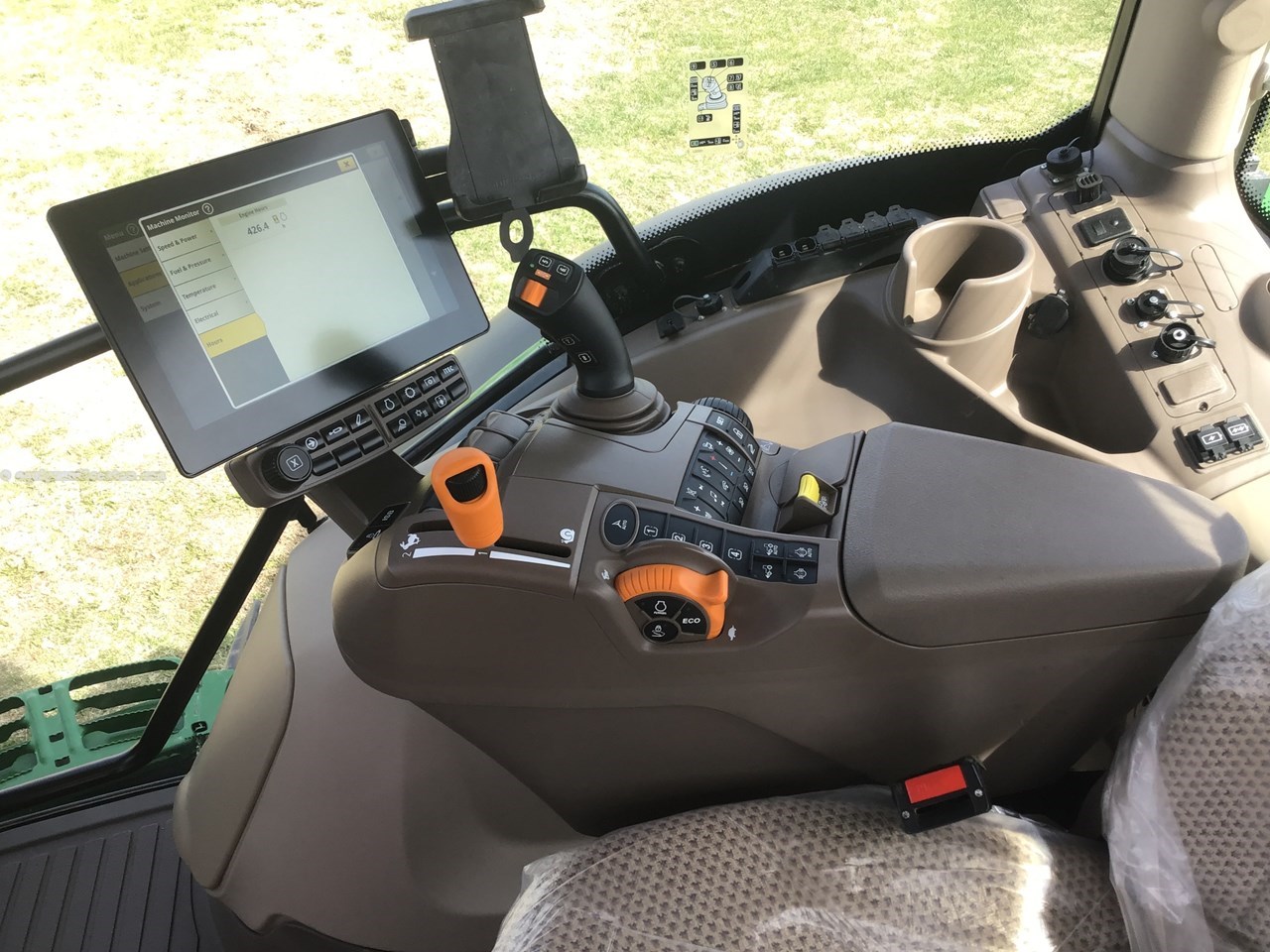 2024 John Deere 6R 175 Image 10