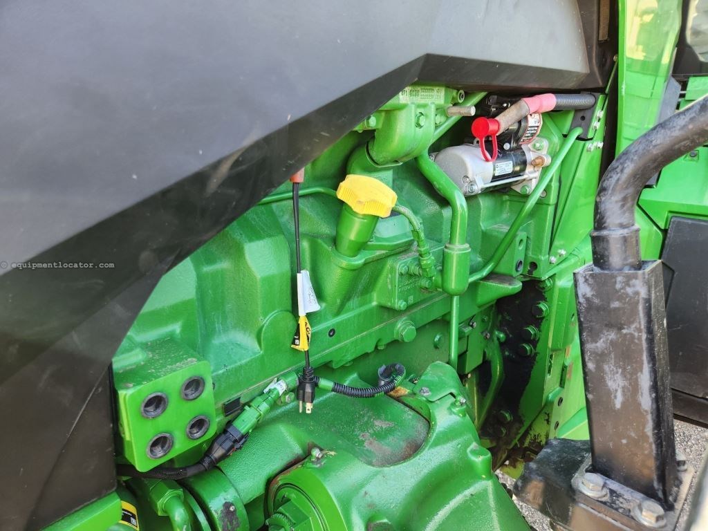 2024 John Deere 8R 340 Image 10