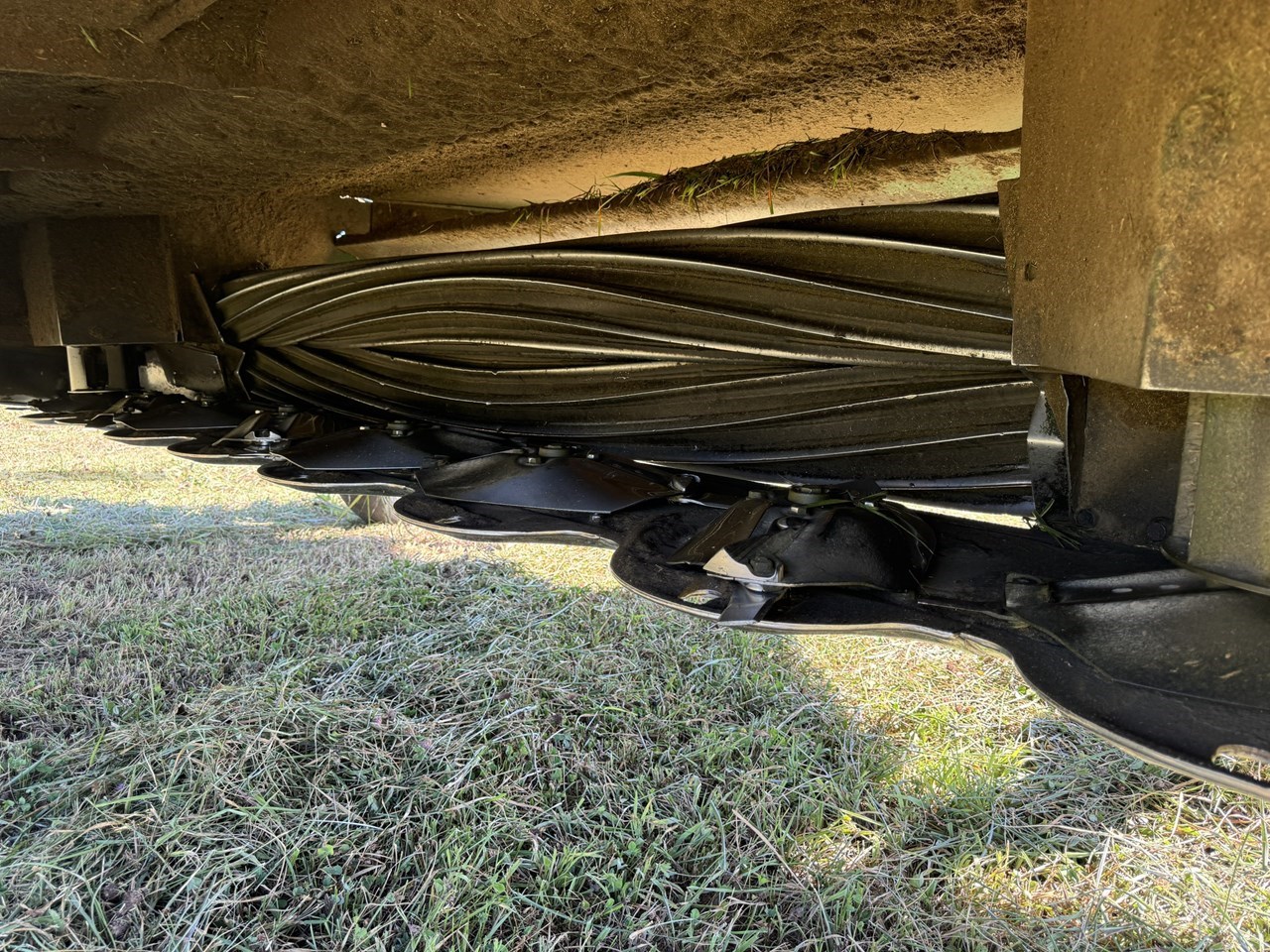 2018 John Deere 946 Image 10