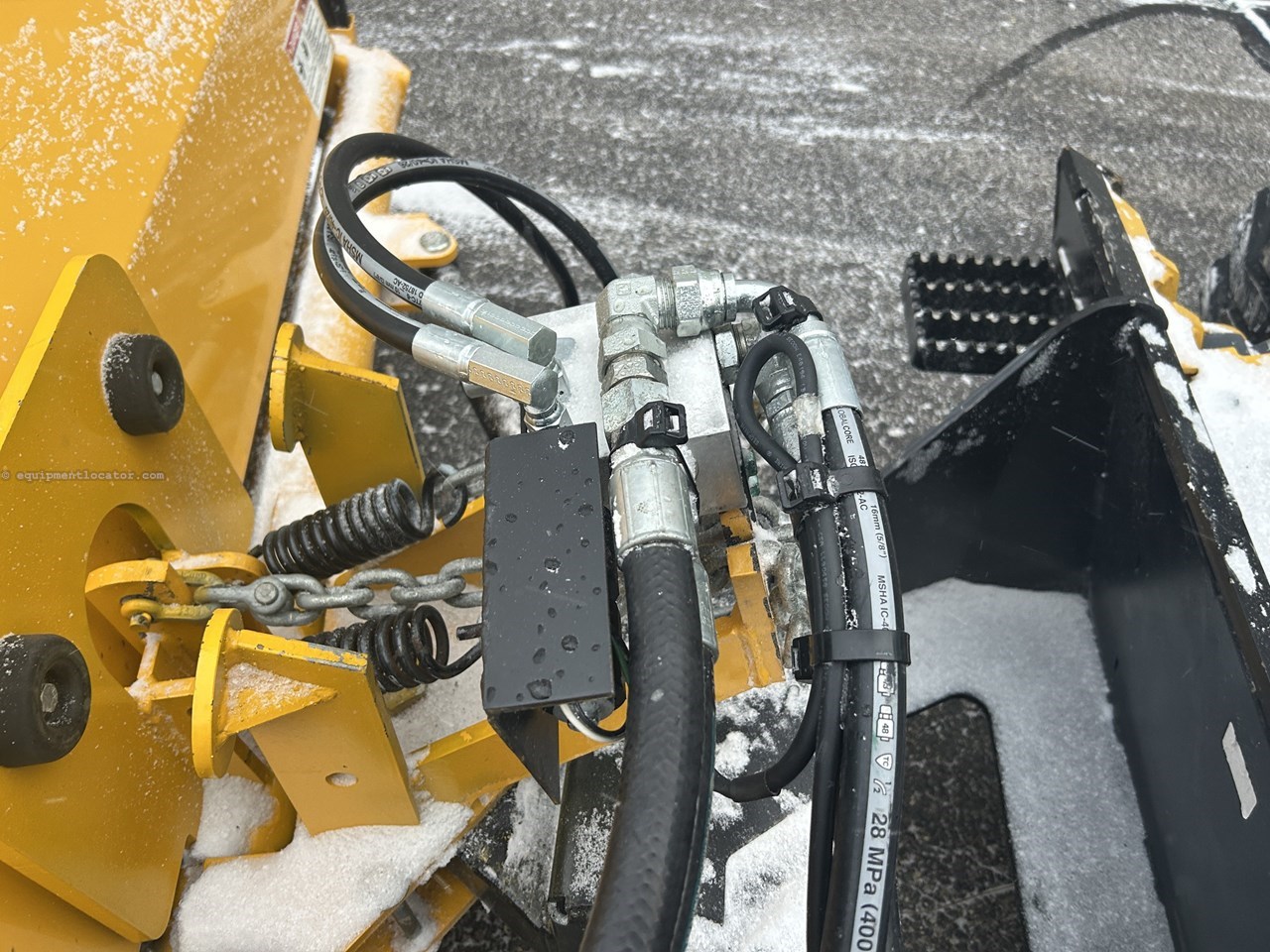 2022 M-B HL7P Image 10