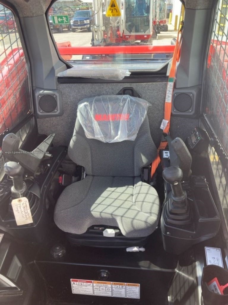 2024 Manitou 2750V Image 5