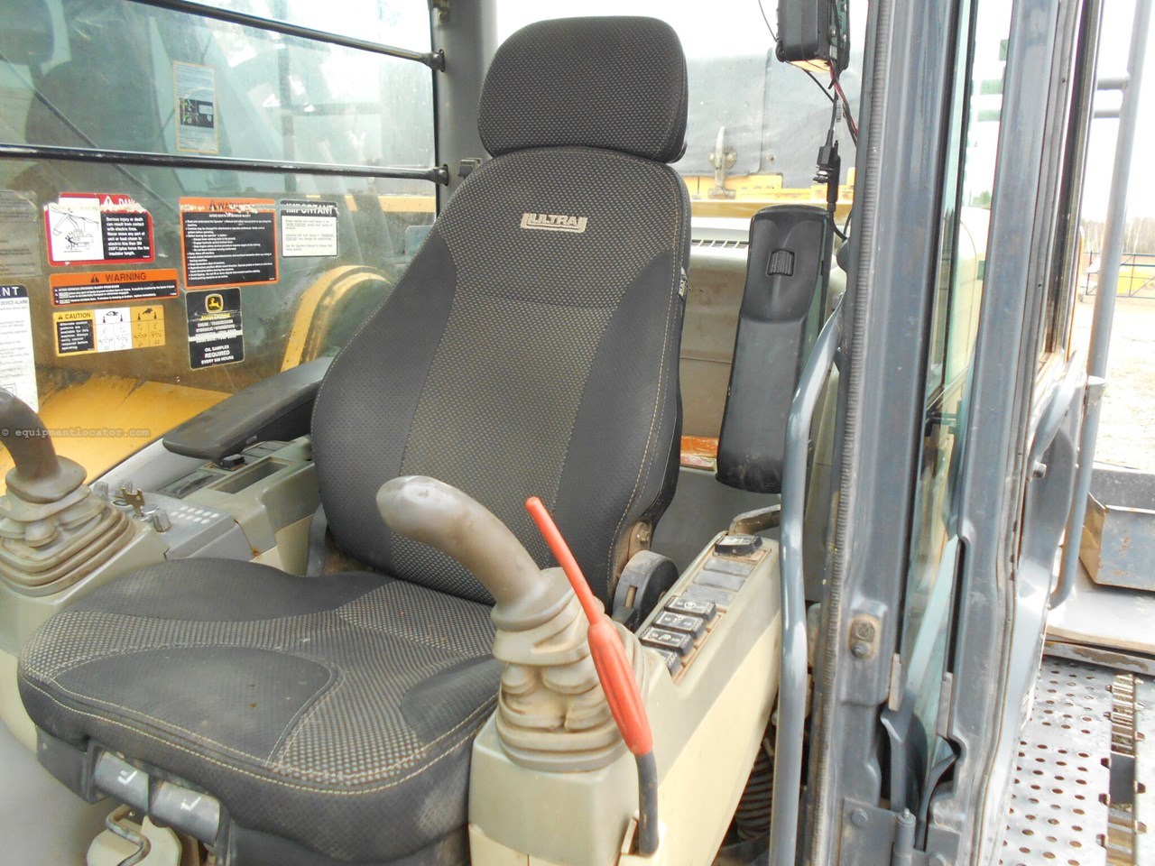 2013 John Deere 470G LC Image 10