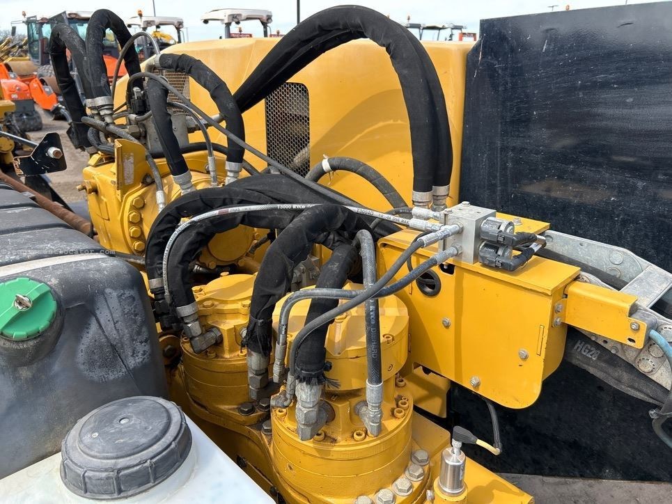 2016 Vermeer D24X40III Image 10