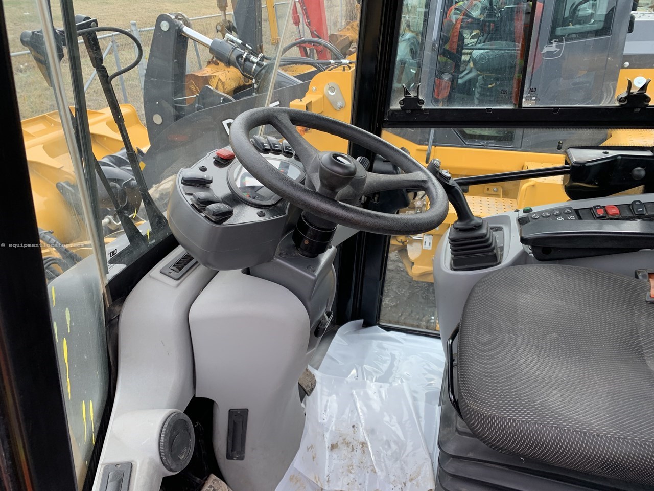 2021 Caterpillar 914 Image 10