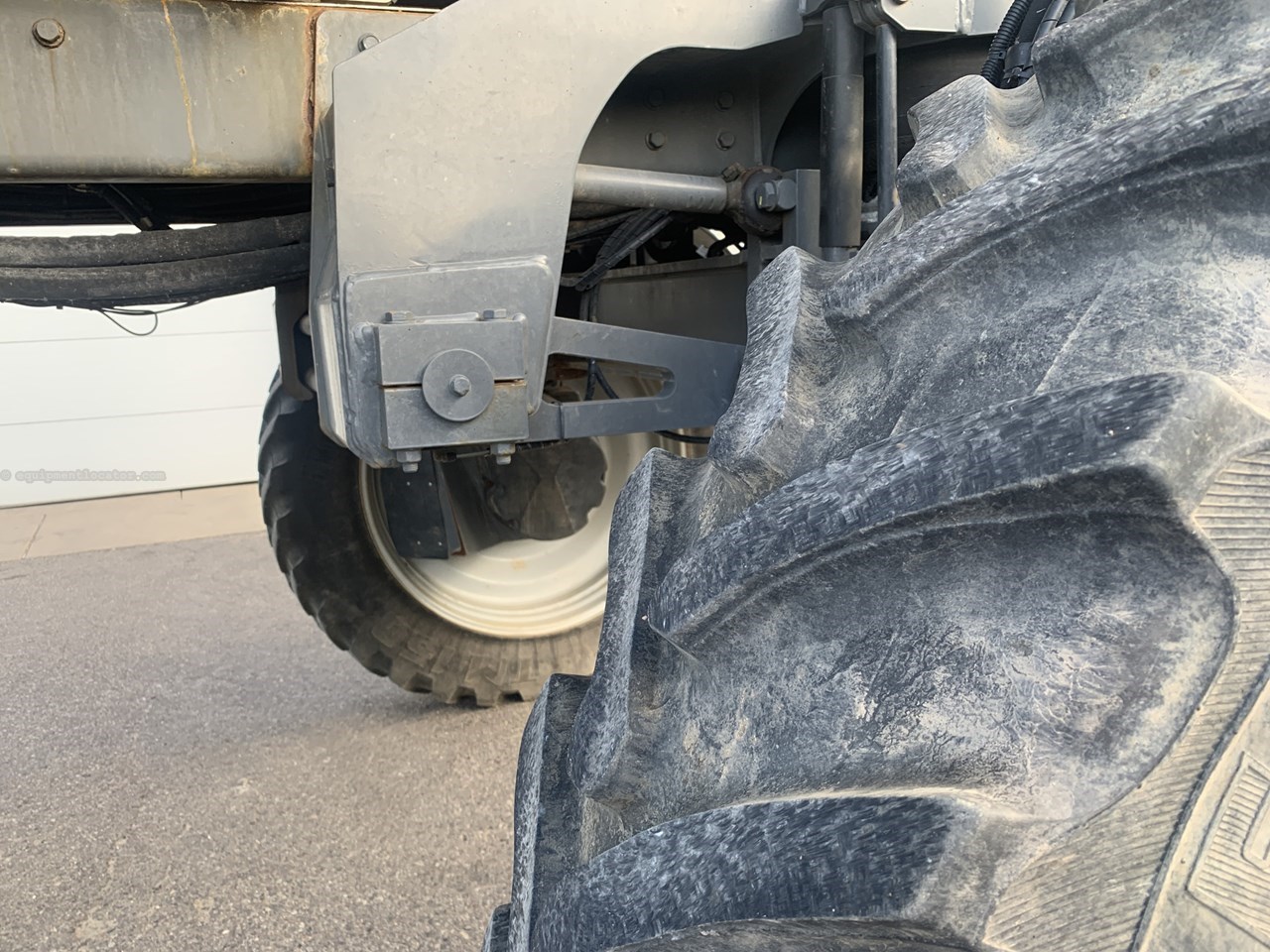 2021 RoGator RG1100C Image 37