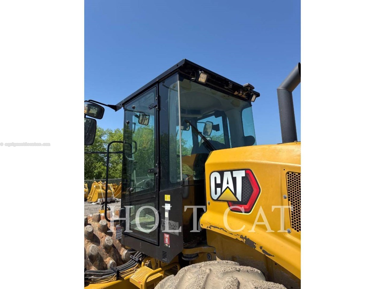 2022 Caterpillar CP56B Image 10
