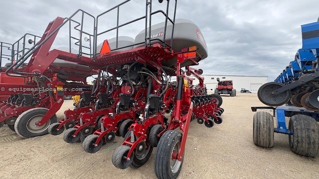 2019 Case IH 2150 Image 4