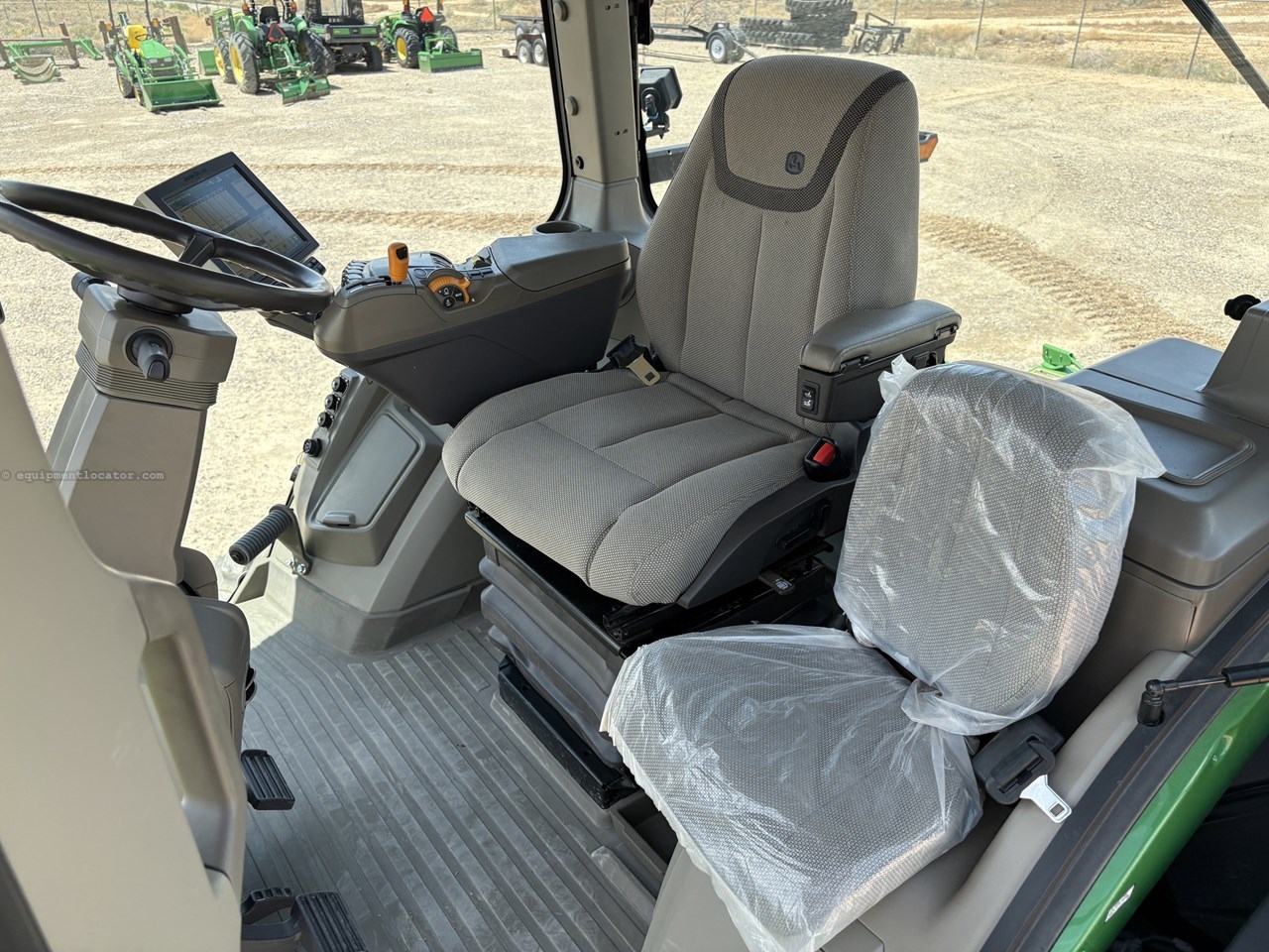 2023 John Deere 8RT 370 Image 33