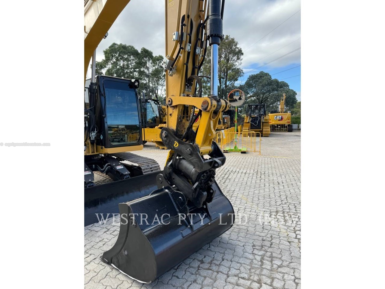 2020 Caterpillar 315 3D Image 10