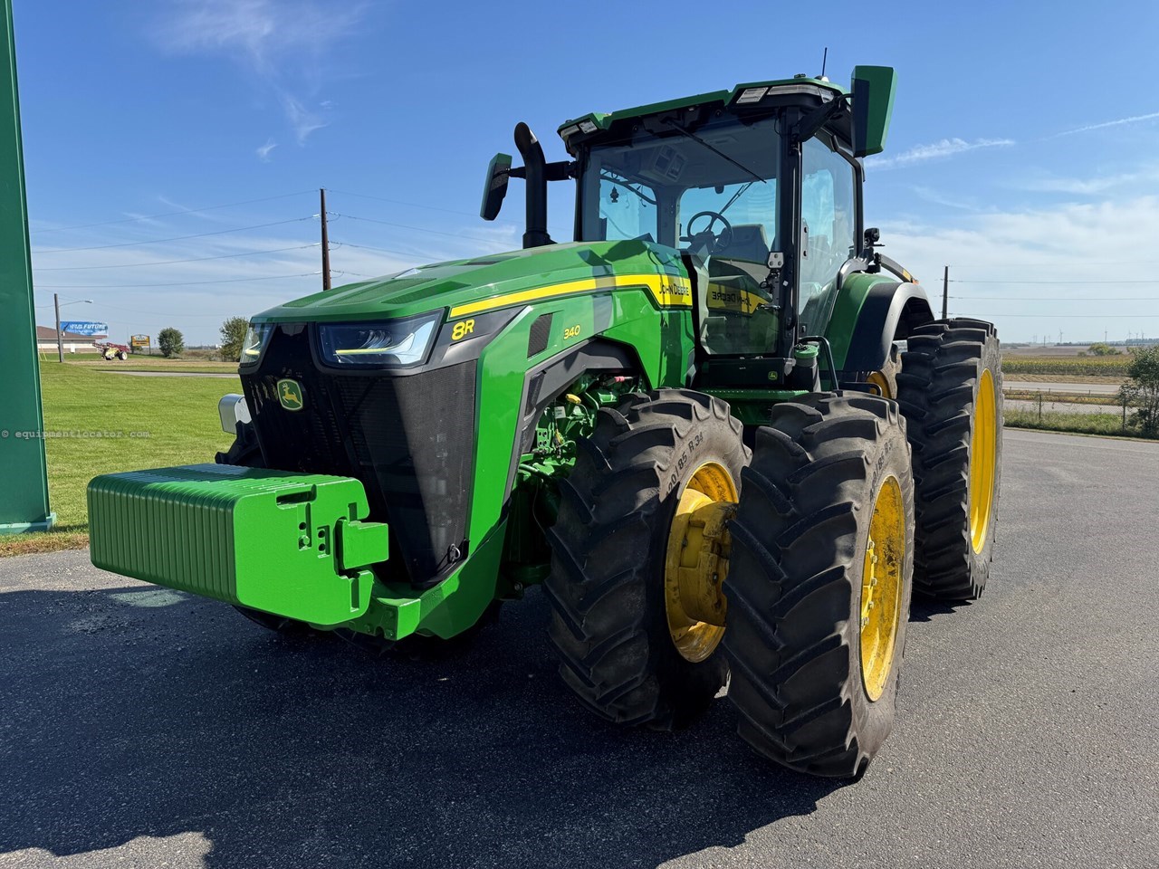 2024 John Deere 8R 340 Image 4