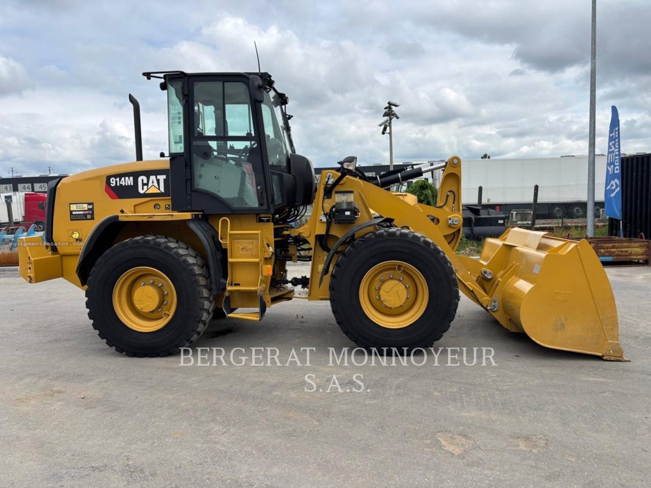 2020 Caterpillar 914M Image 10