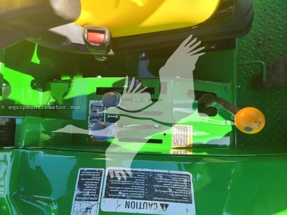 2010 John Deere 6100D Image 10