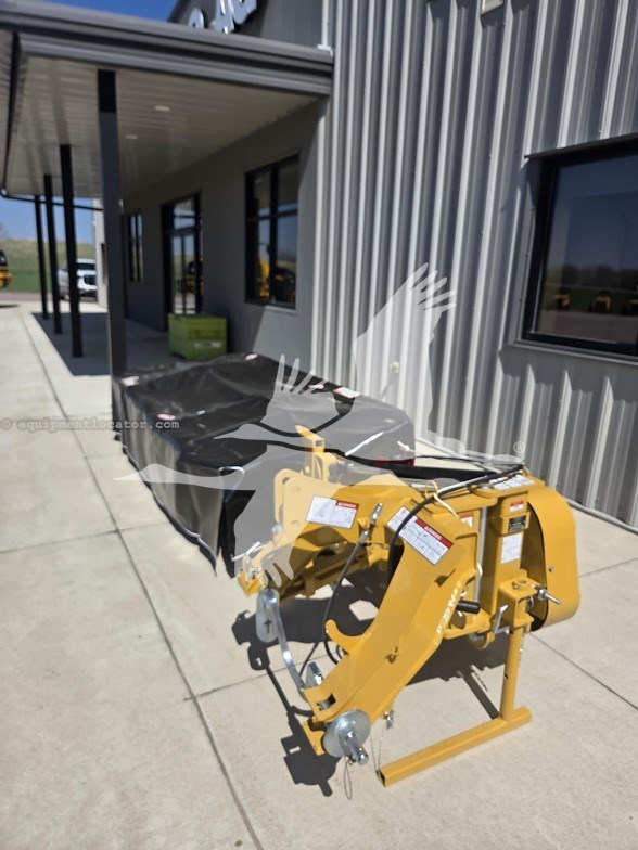 2025 Vermeer M6050 Image 4