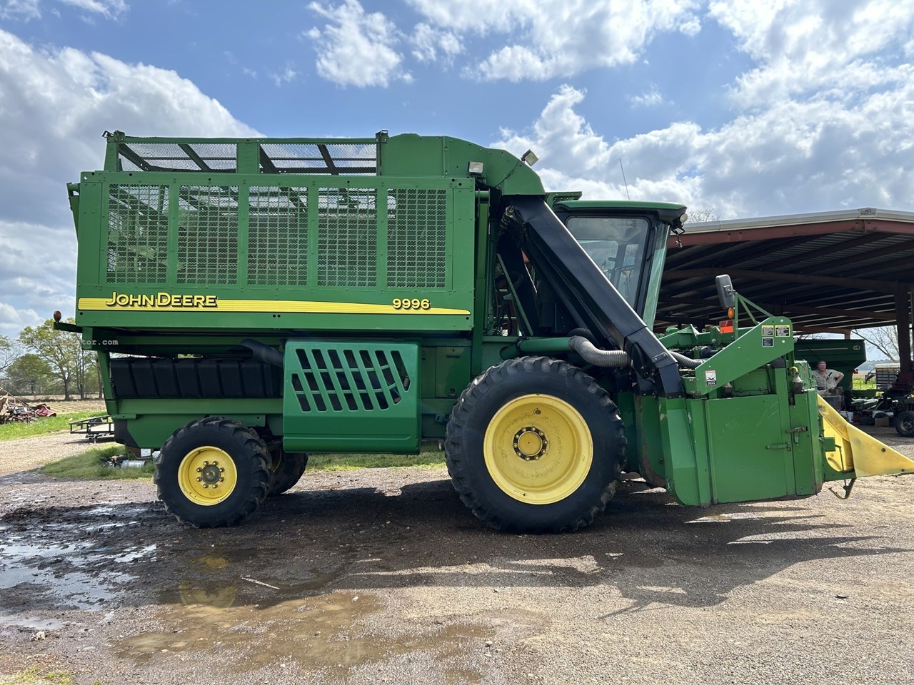 2006 John Deere 9996 Image 2