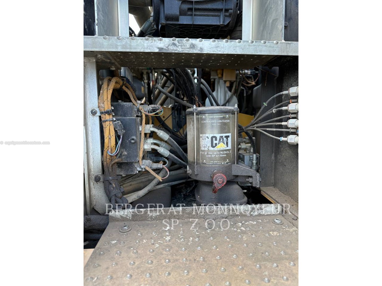 2019 Caterpillar M318F Image 10