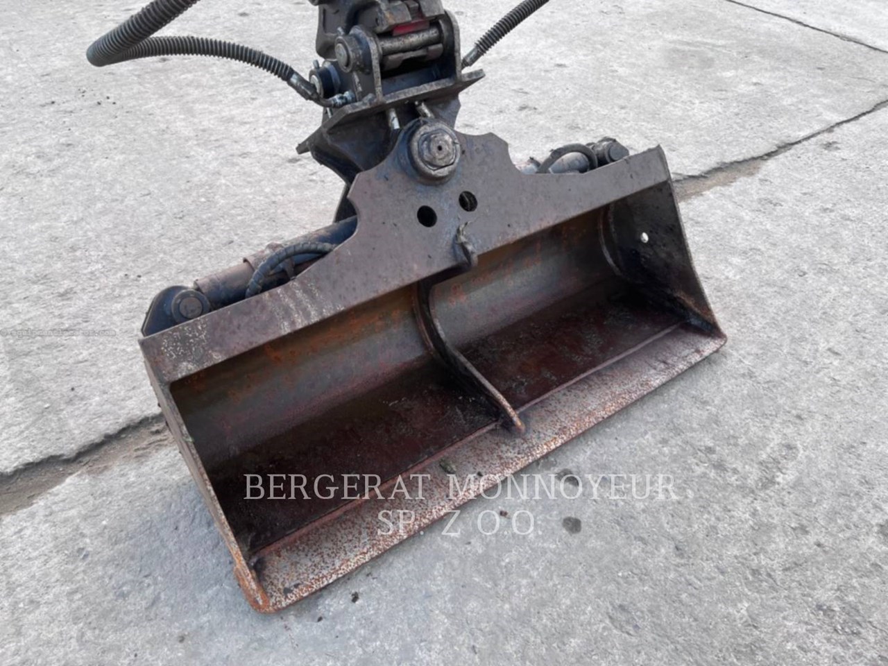 2020 Caterpillar 301.8 Image 10