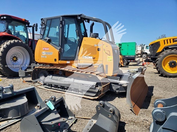 2023 Case 750M LT Image 3