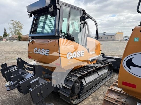 2023 Case 650M LT Image 3