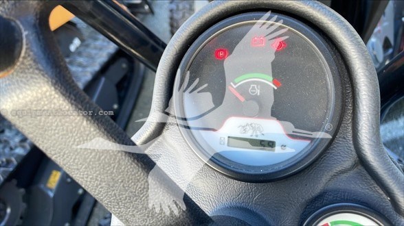 2023 Case SL12 Image 10