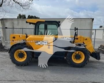 2020 JCB 525-60 AGRI PLUS Image 2