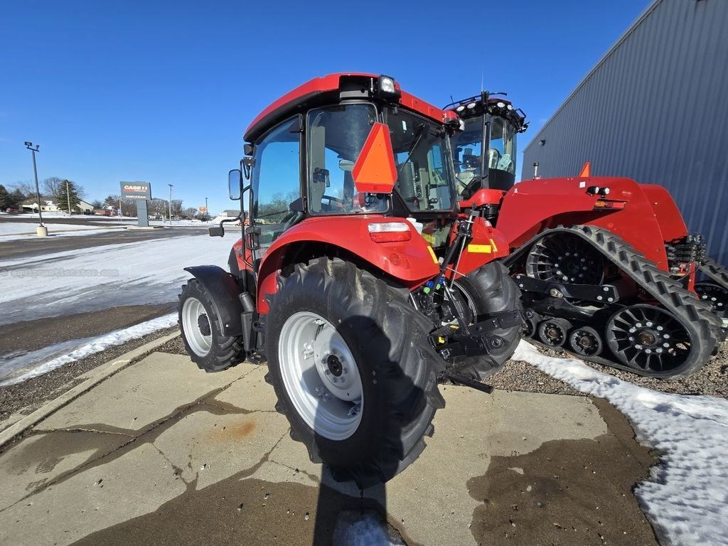 2026 Case IH 75C FARMALL Image 3