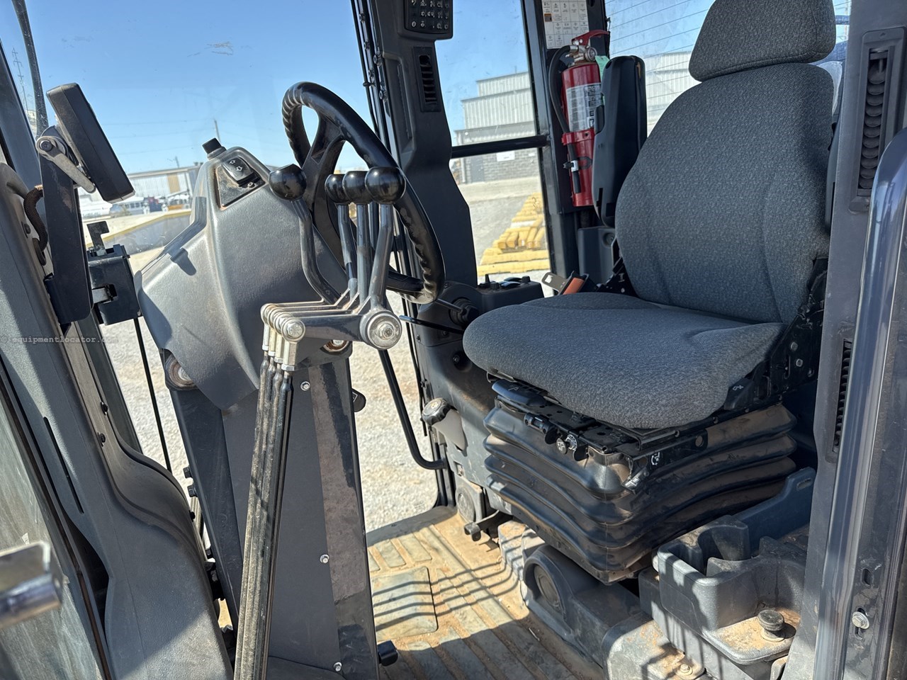 2020 John Deere 772G Image 10