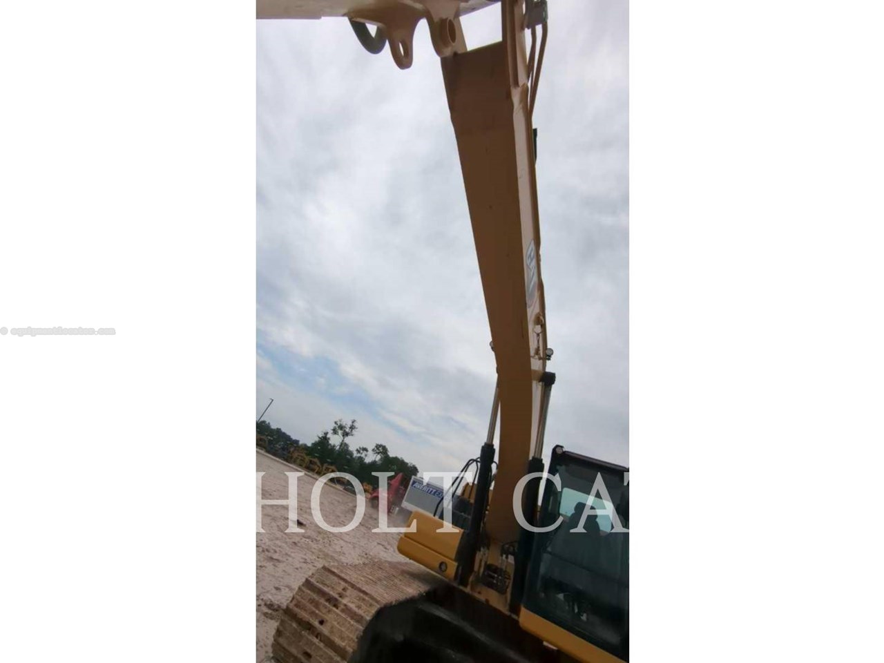 2023 Caterpillar 323 TC Image 10