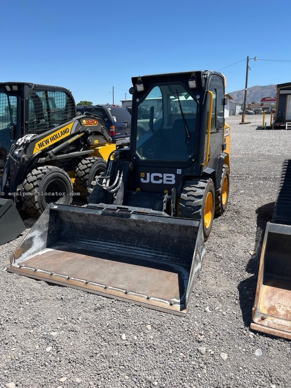 2019 JCB 215 SKID STEER Image 1