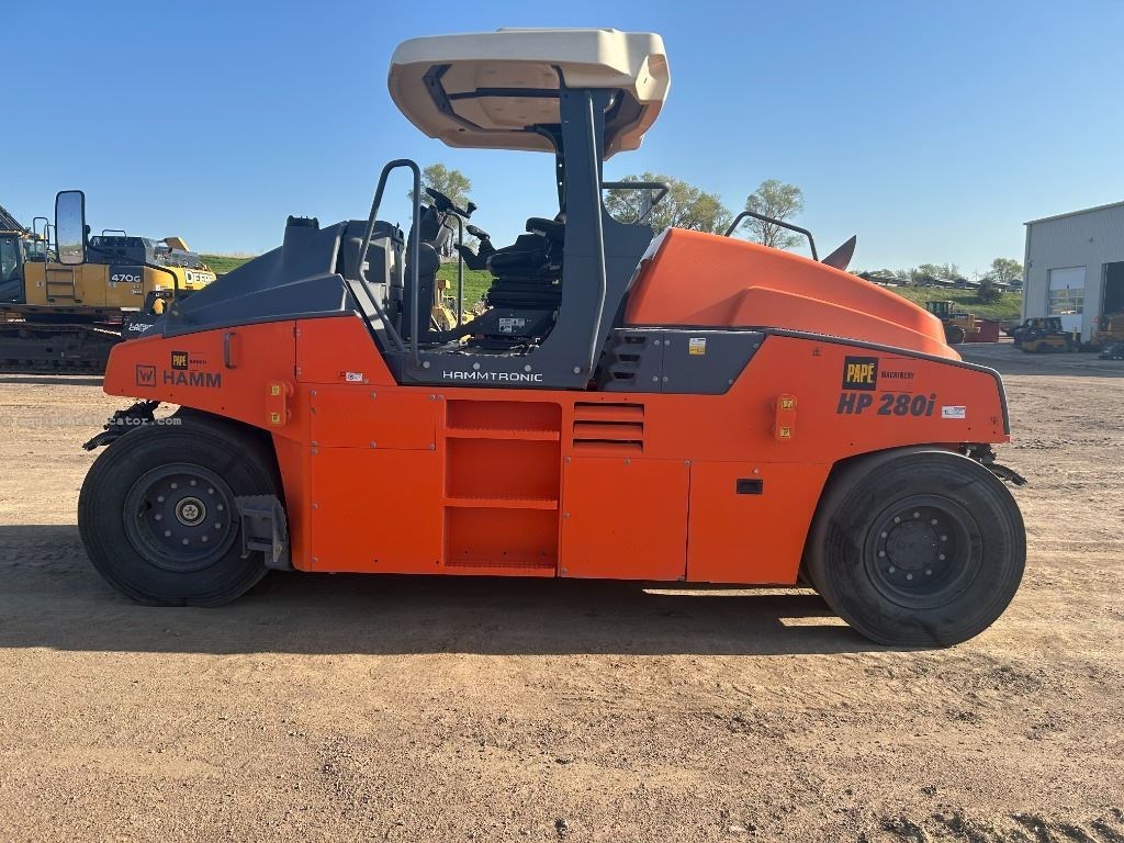 2020 Hamm HP280I Image 10
