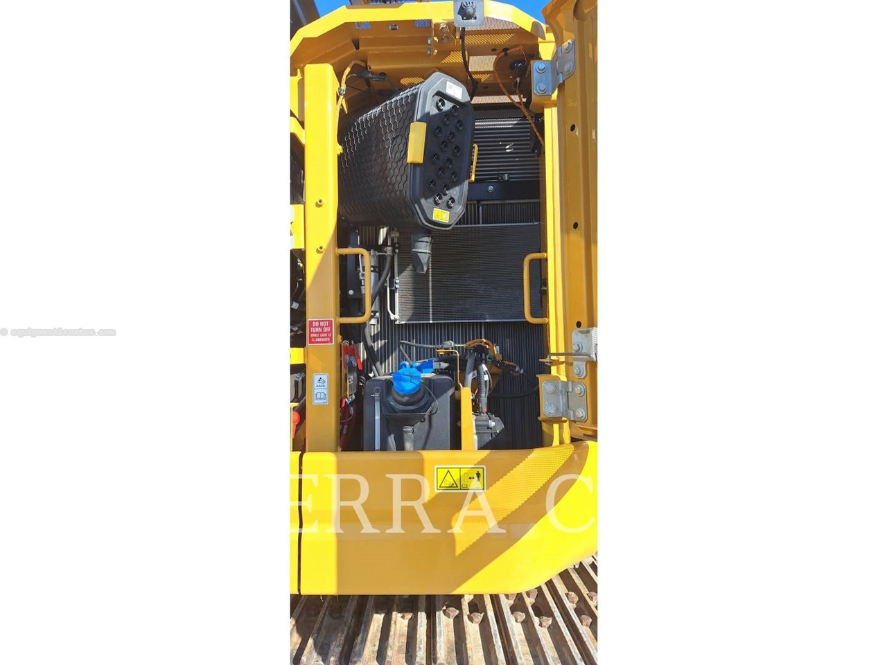 2022 Caterpillar 325-07 Image 10